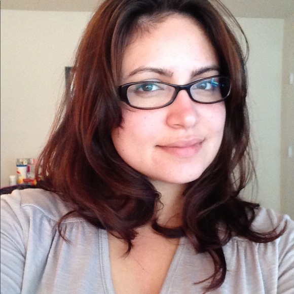 Meet your Posher, Ruby - Picture 1 of 4